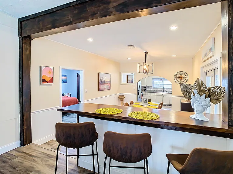 3321 W Aileen St — Photo 6
