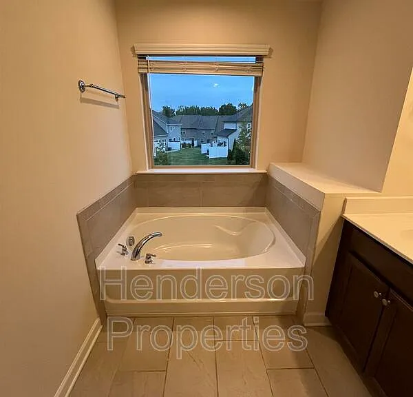 9254 Glenburn Ln — Photo 17