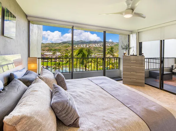 500 Lunalilo Home Rd APT 26G, Honolulu, HI 96825