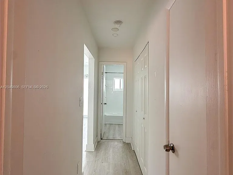 935 Bay Dr #9 — Photo 9