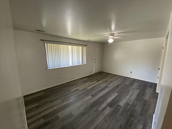 3rd image of 340 S 100 W