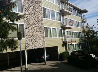 3600 26th Pl W APT 7, Seattle, WA 98199