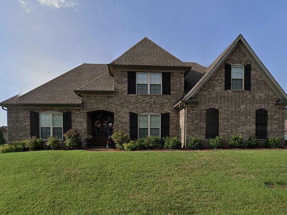 1st image of 204 Ettington Dr