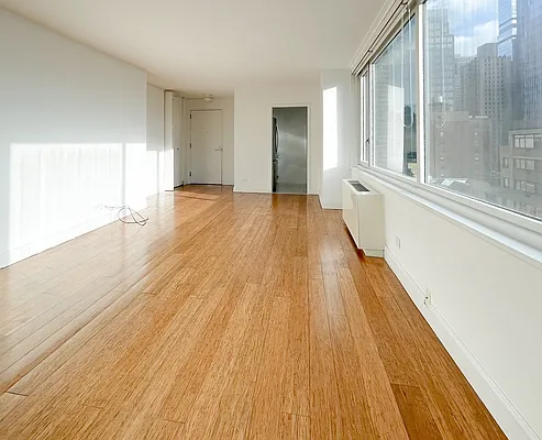 Rented by Lin Pan Realty Group LLC | media 15