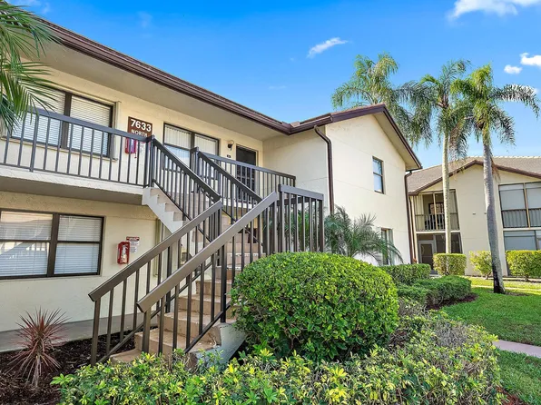7633 Tahiti Lane #204, Lake Worth, FL 33467