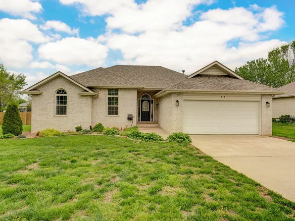 613 Sarah Court, Willard, MO 65781