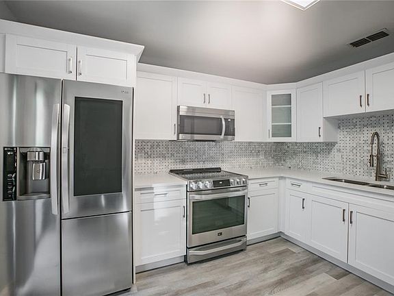 2nd image of 4044 Diamond Leaf Ct