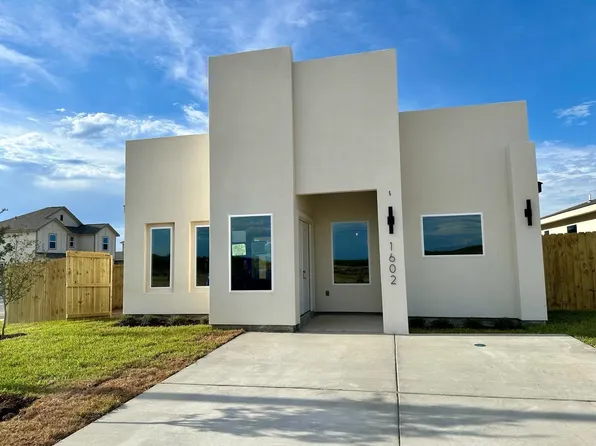 1602 Tutor Dr, Laredo, TX 78046