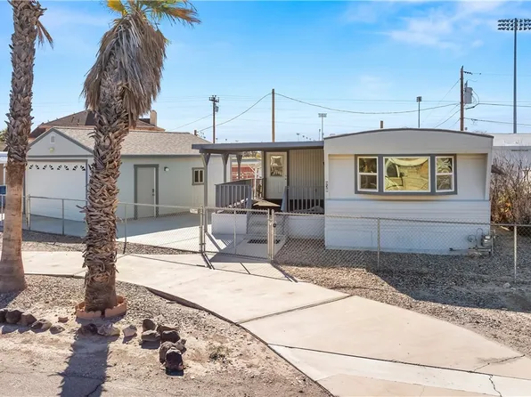 938 Safari Dr, Bullhead City, AZ 86442