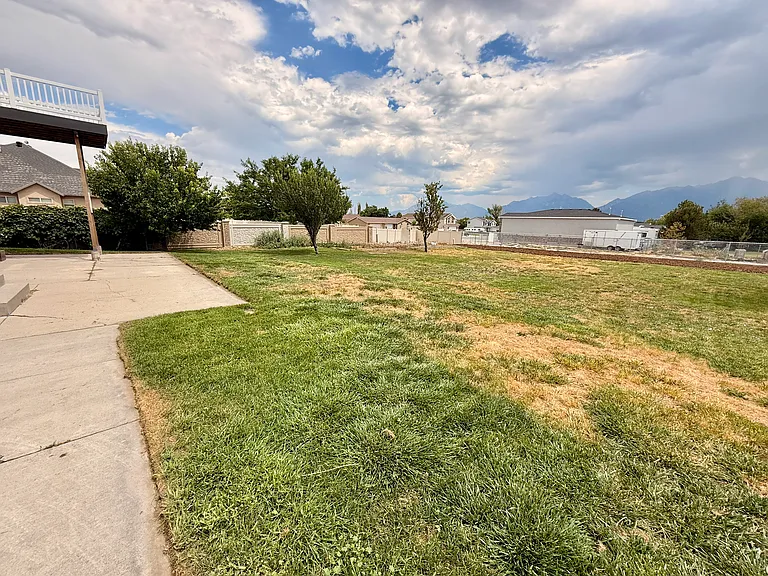 12397 S 3240 W — Photo 21