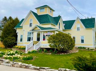 454 N 7th Ave, Sturgeon Bay, WI 54235