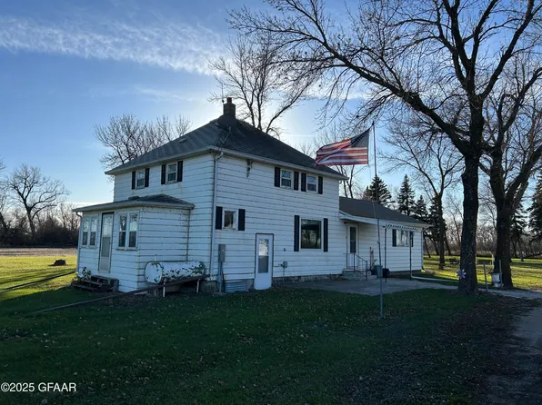 6459 County Road 8, Grafton, ND 58237
