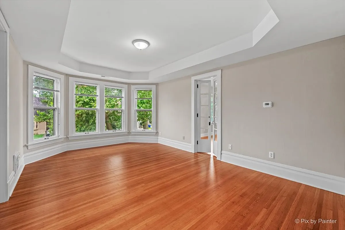 2 bed, 1200 sqft, $1,300 — Photo 4
