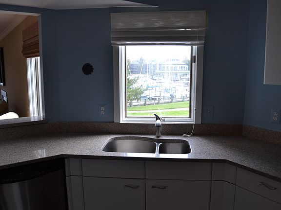 4th image of 7046 Harbour Village Ct APT 101