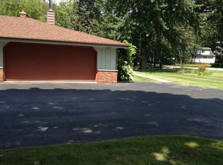 1029 Nagawicka St #1029, Delafield, WI 53018