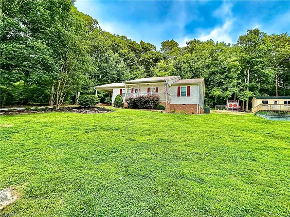 2368 Wow Rd, Randleman, NC 27317