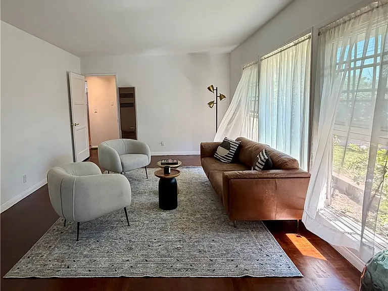 7002 Aura Ave — Photo 26