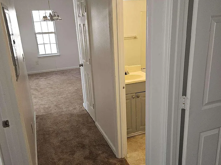 3490 Kingswood Trl #3490 — Photo 3