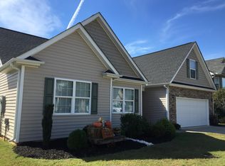 109 Kingsdale Ct, Simpsonville, SC 29680