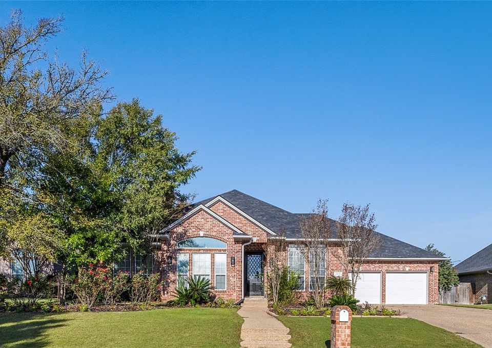 1st image of 705 Kingsmill Ct
