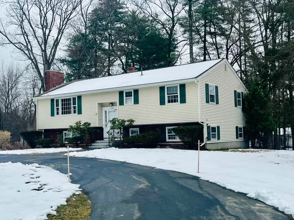 16 Westborn Drive, Merrimack, NH 03054