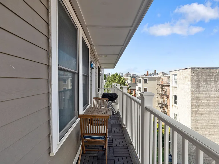 70 Bremen St #407 — Photo 18