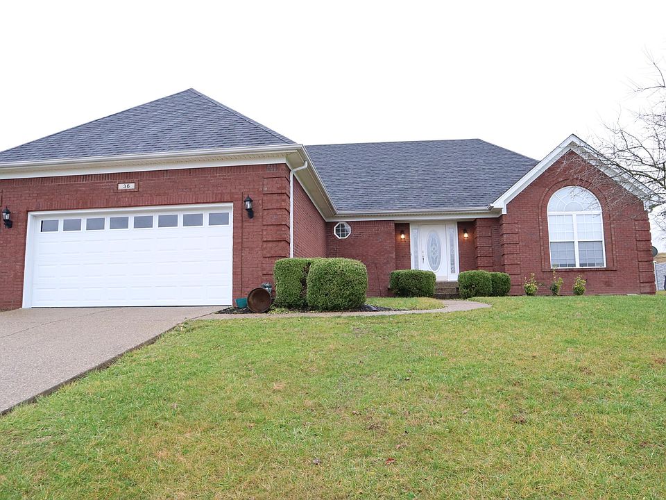 1st image of 36 Oak Leaf Ct
