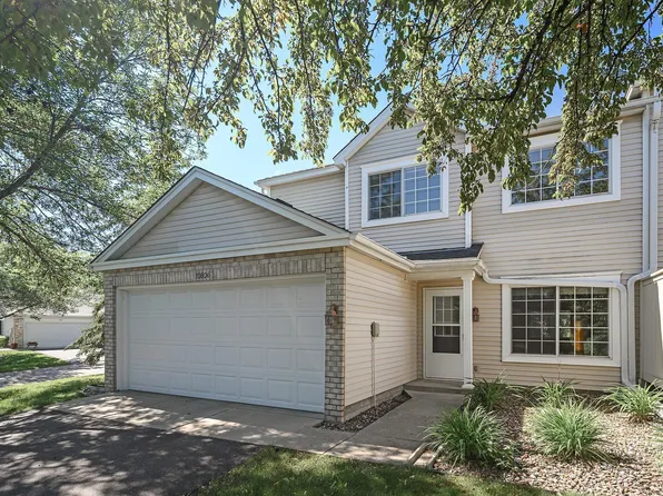 10806 Lexington Dr, Eden Prairie, MN 55344