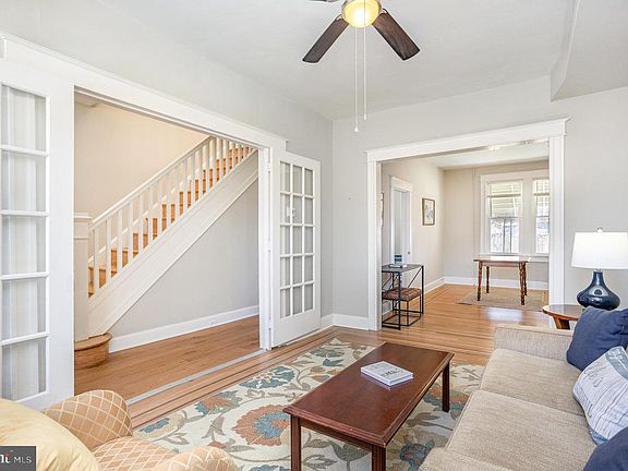 5th image of 408 Gwynn Ave
