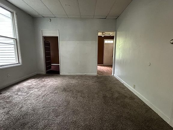 4th image of 1041 Beech Ave #1