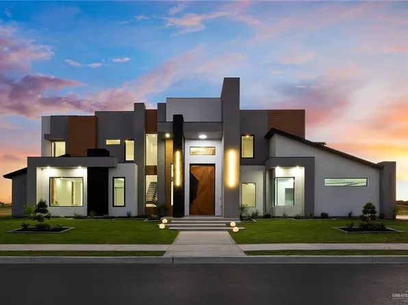 2632 E Guerlain Dr, Edinburg, TX 78542