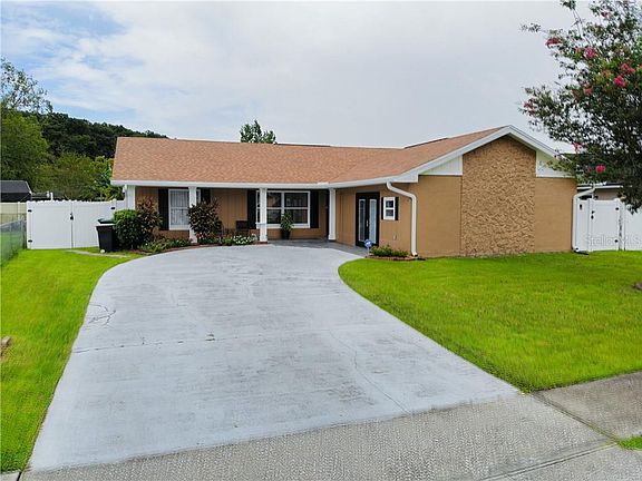 3rd image of 7750 Boreas Dr