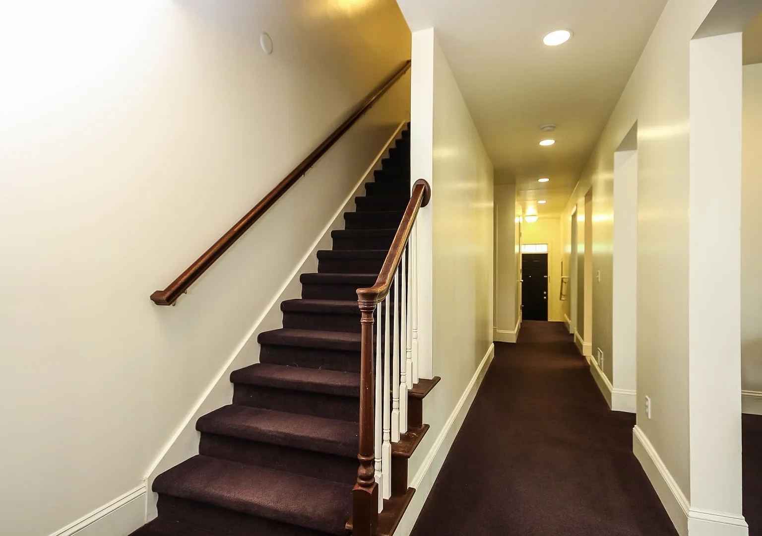 1610 Washtenaw Ave (029/031) — Photo 3