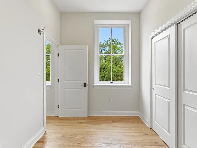 337 S Fremont Ave #4 — Photo 22