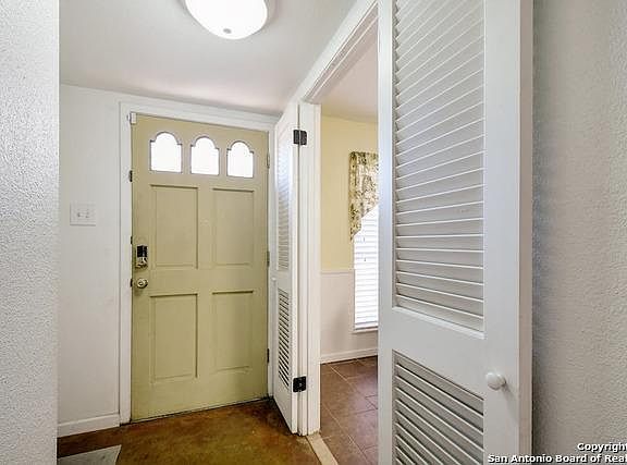 2nd image of 14421 Brook Hollow Blvd