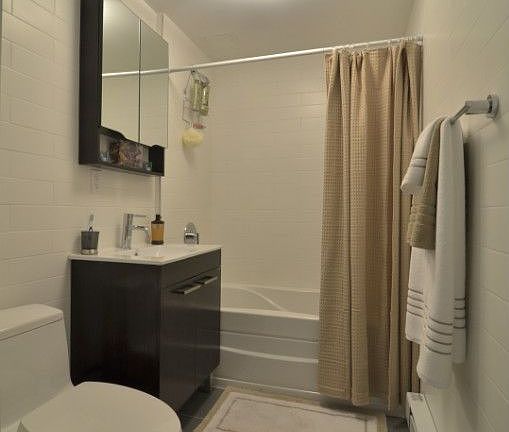 3rd image of 8655 Broadway APT 409