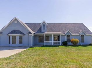43401 E 329th St, Creighton, MO 64739