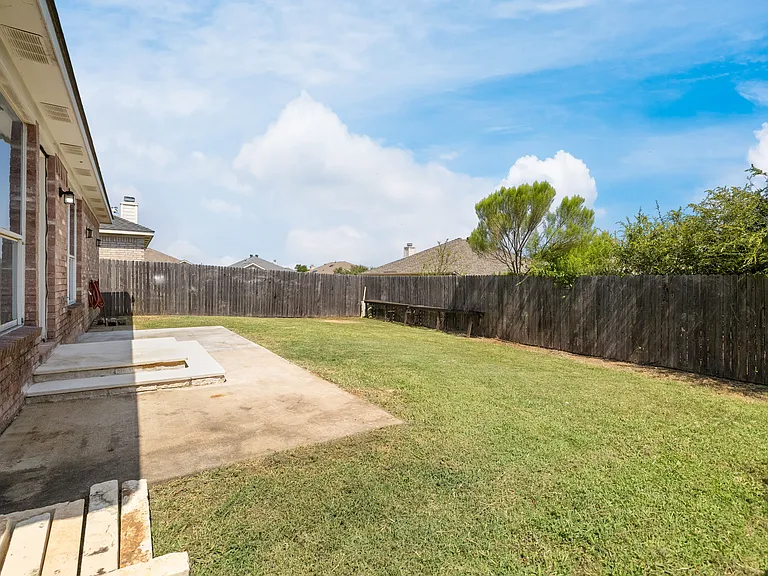 7229 Specklebelly Ln — Photo 31