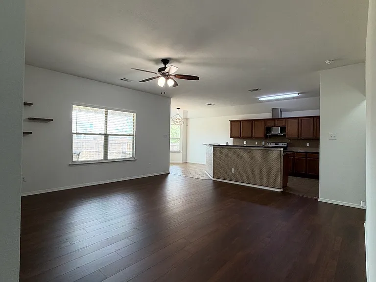 1462 Carsen Way — Photo 4