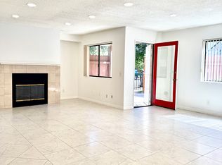 330 Burchett St UNIT 101, Glendale, CA 91203