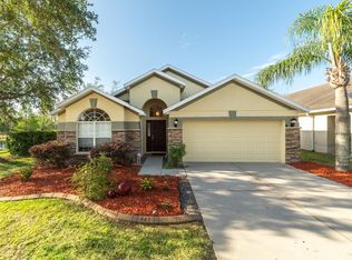 441 Thicket Crest Rd, Seffner, FL 33584