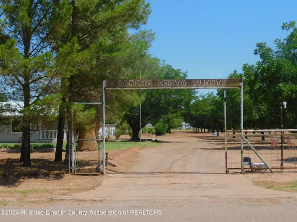 85 NW Bookout Rd, Tularosa, NM 88352