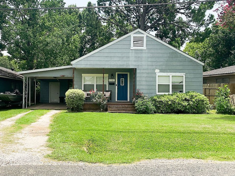 1st image of 2107 10th St