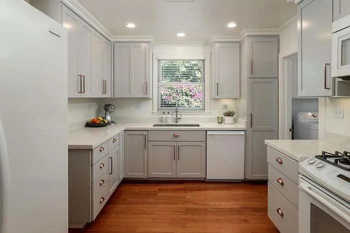 354 Fuller Ave — Photo 9