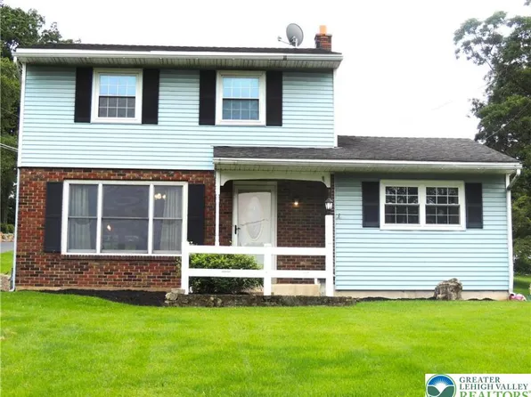 1386 Nace Ave, Bethlehem, PA 18015