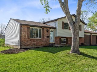 5010 Gander Rd W, Dayton, OH 45424