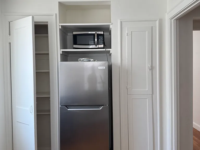 37 Appleton St #12 — Photo 5