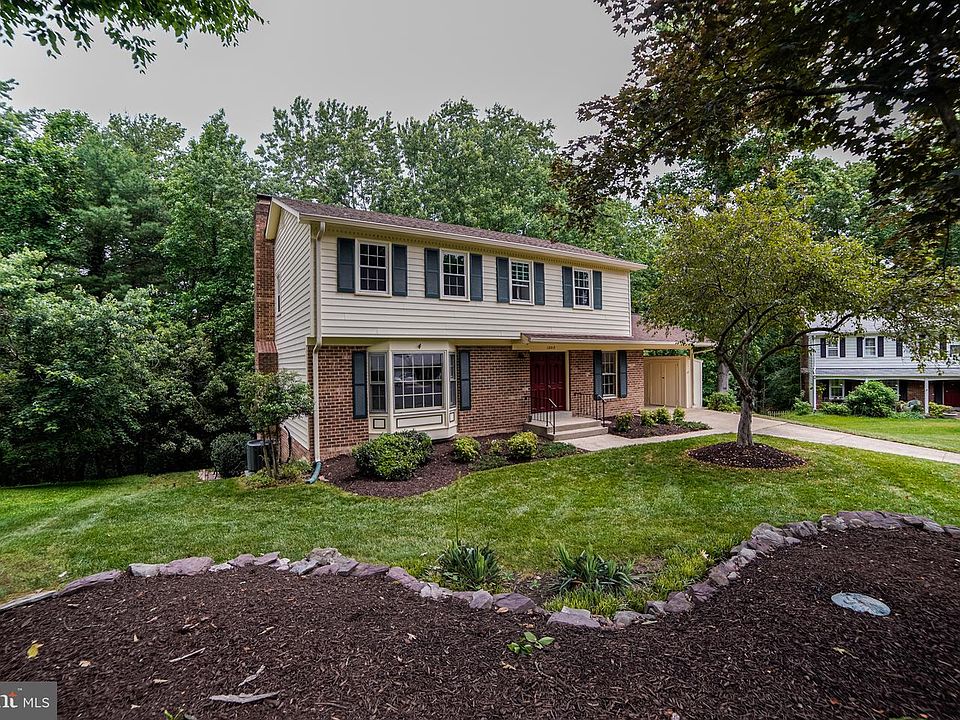 1st image of 12215 Redwood Ct