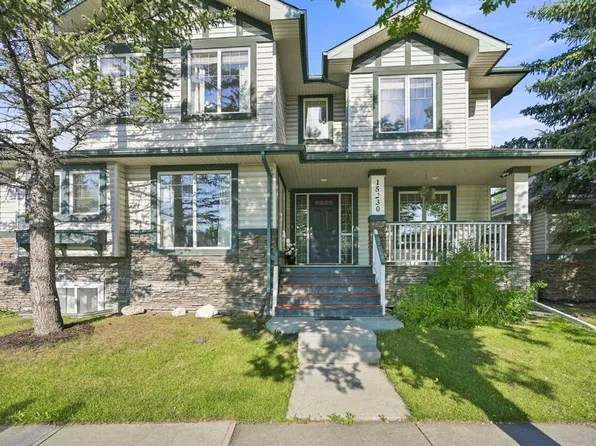 15230 W Prestwick Blvd SE, Calgary, AB T2Z 3L4