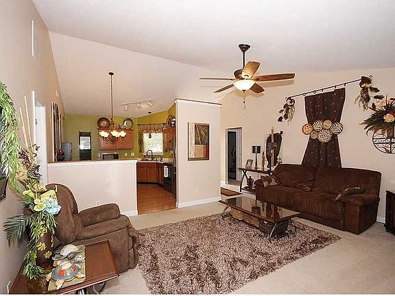 5th image of 2151 Walnut Meadow Ct
